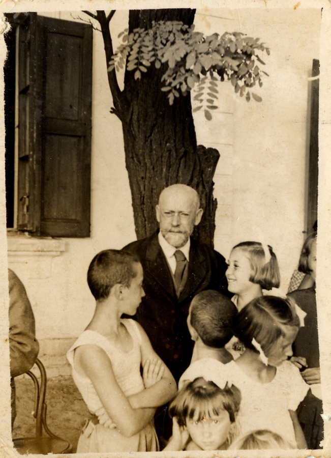 Janusz Korczak. Che tutti sappiano della sua grandezza.